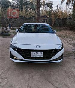 هیوندای ئەلەنترا